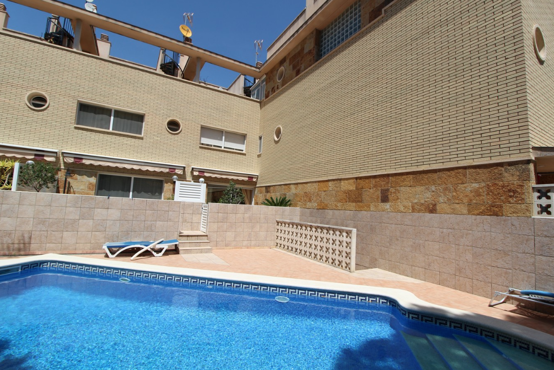 Townhouse in Costa del Garraf, Spain, 182 m² - picture 3