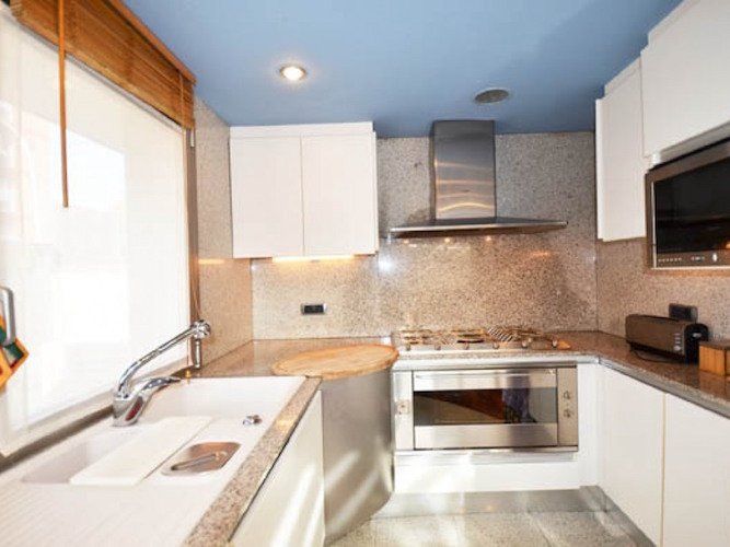 Maison sur la Costa del Maresme, Espagne, 275 m² - image 3