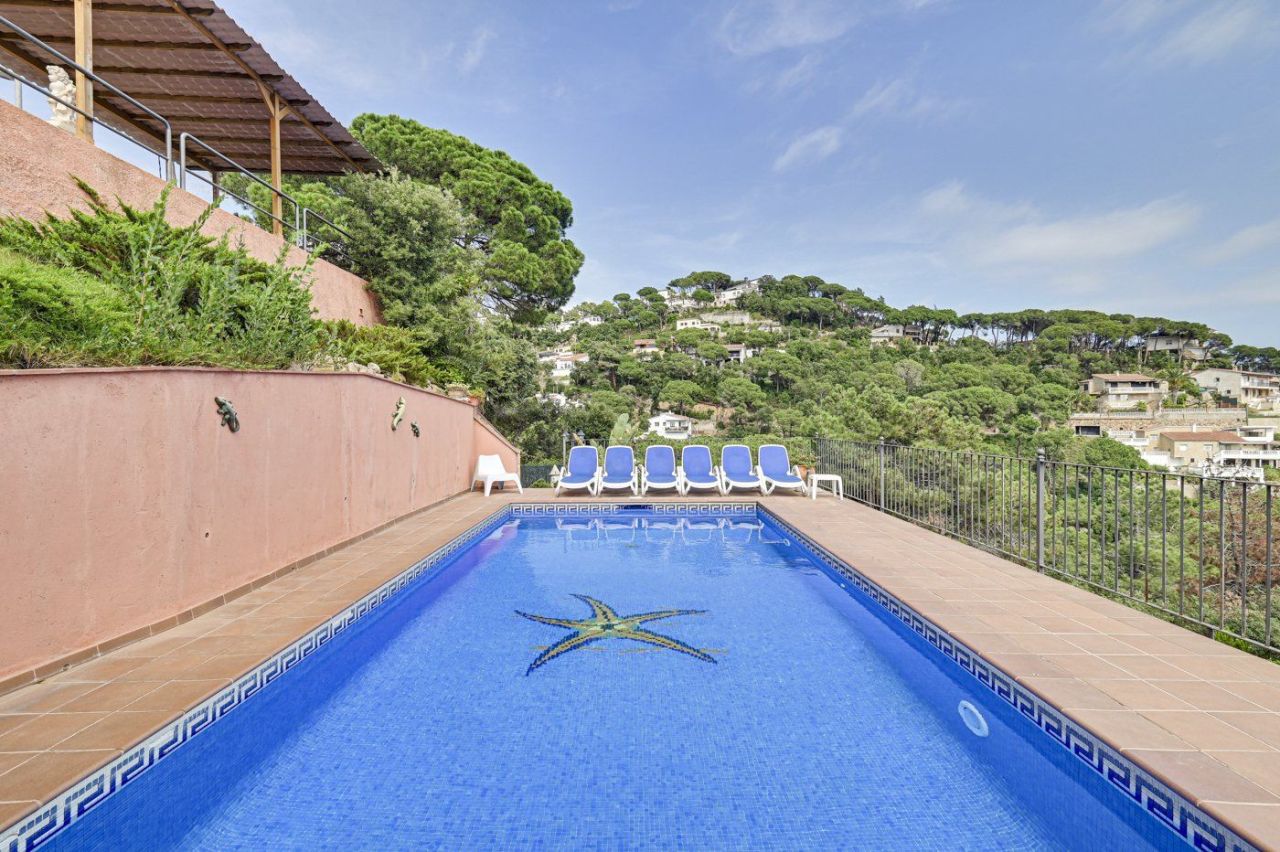 Casa en la Costa Brava, España, 230 m² - imagen 4