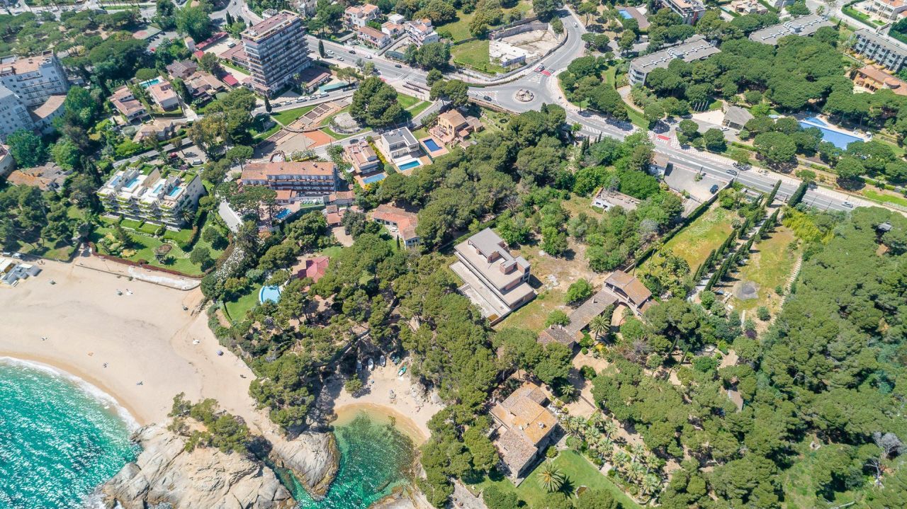 Terreno en la Costa Brava, España - imagen 4