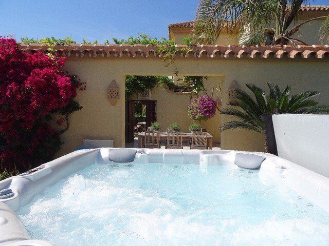 Haus in Costa del Sol, Spanien, 549 m² - Foto 1