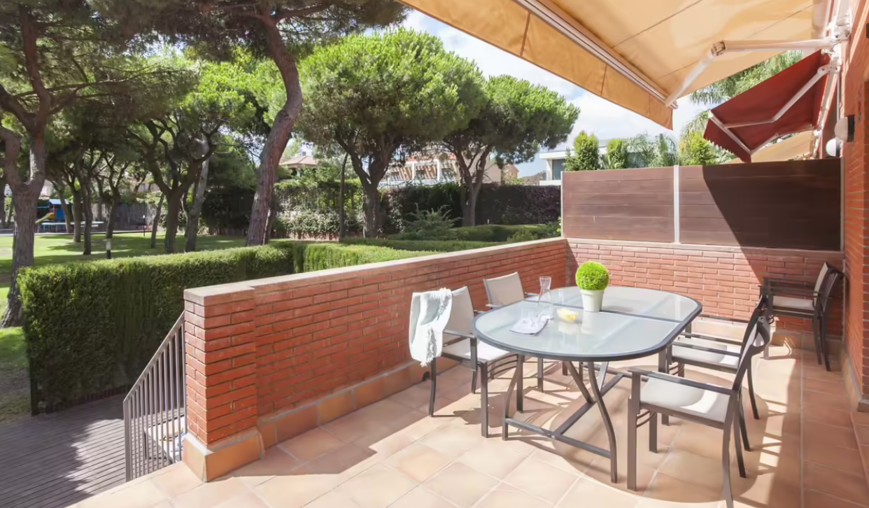 Maison urbaine à Barcelone, Espagne, 280 m² - image 4