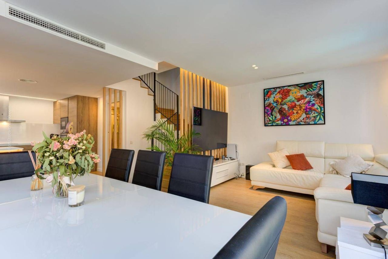 Casa en Costa del Garraf, España, 189 m² - imagen 4