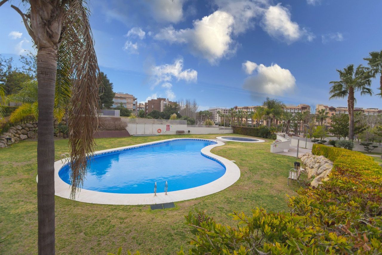 Piso en la Costa Dorada, España, 90 m² - imagen 4