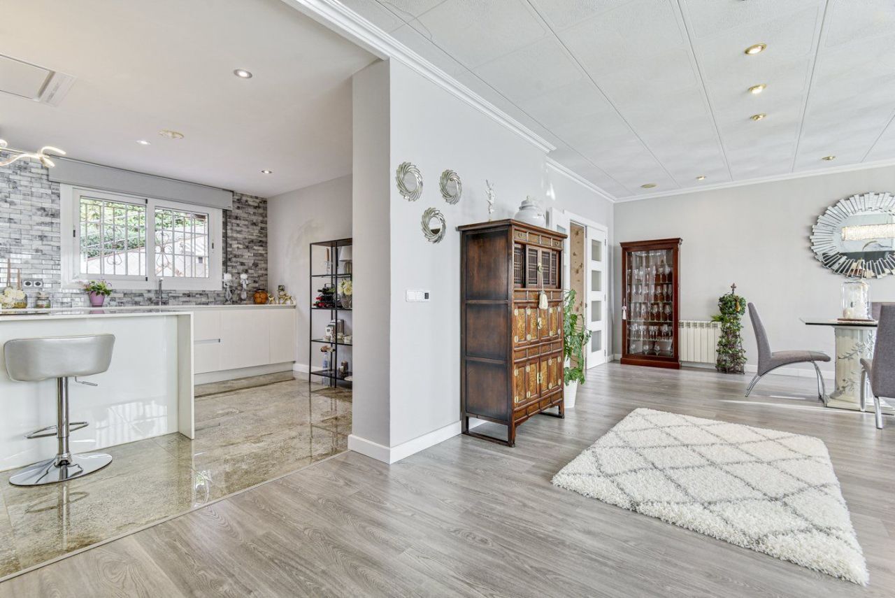 Casa en la Costa del Maresme, España, 295 m² - imagen 4