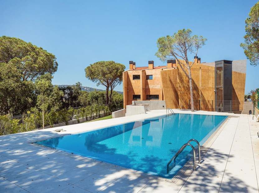 House on Costa Brava, Spain, 651 m² - picture 5