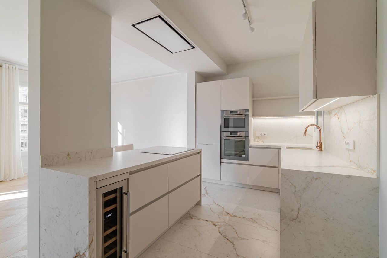 Appartement à Barcelone, Espagne, 140 m² - image 5