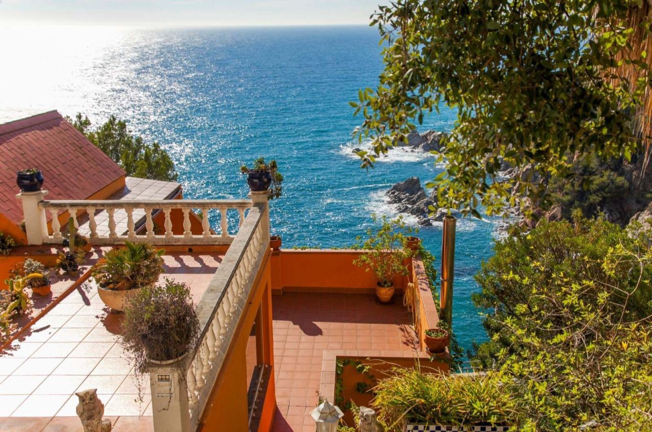 Casa en la Costa Brava, España, 420 m² - imagen 5