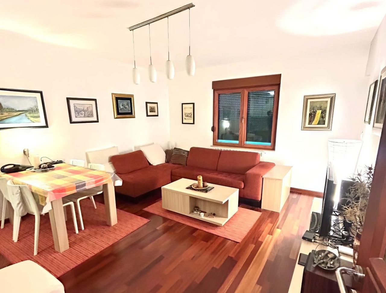 Piso en Zabljak, Montenegro, 48 m² - imagen 1