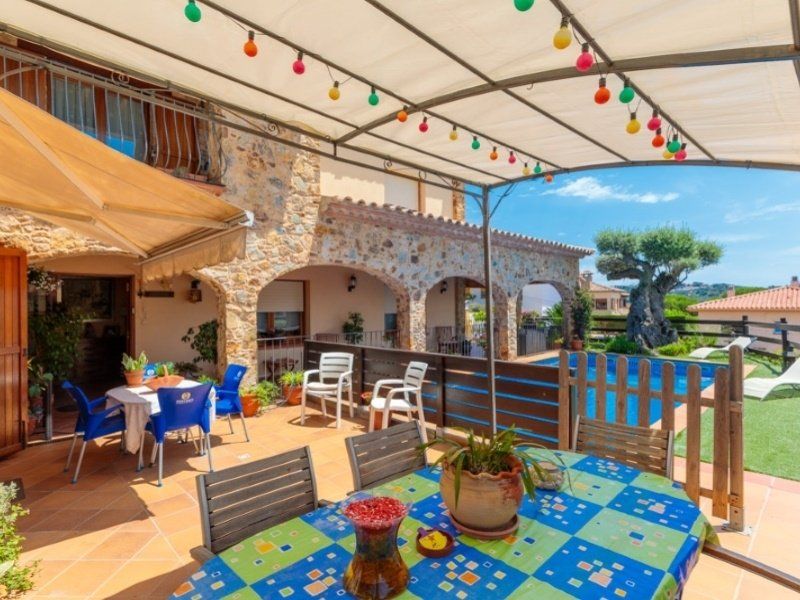 Casa en la Costa Brava, España, 274 m² - imagen 6