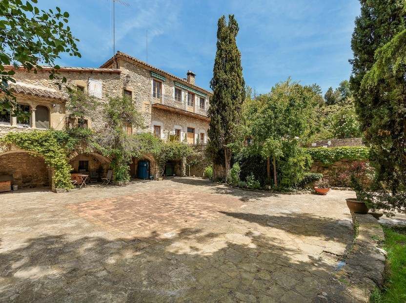 Casa en la Costa Brava, España, 1 000 m² - imagen 6