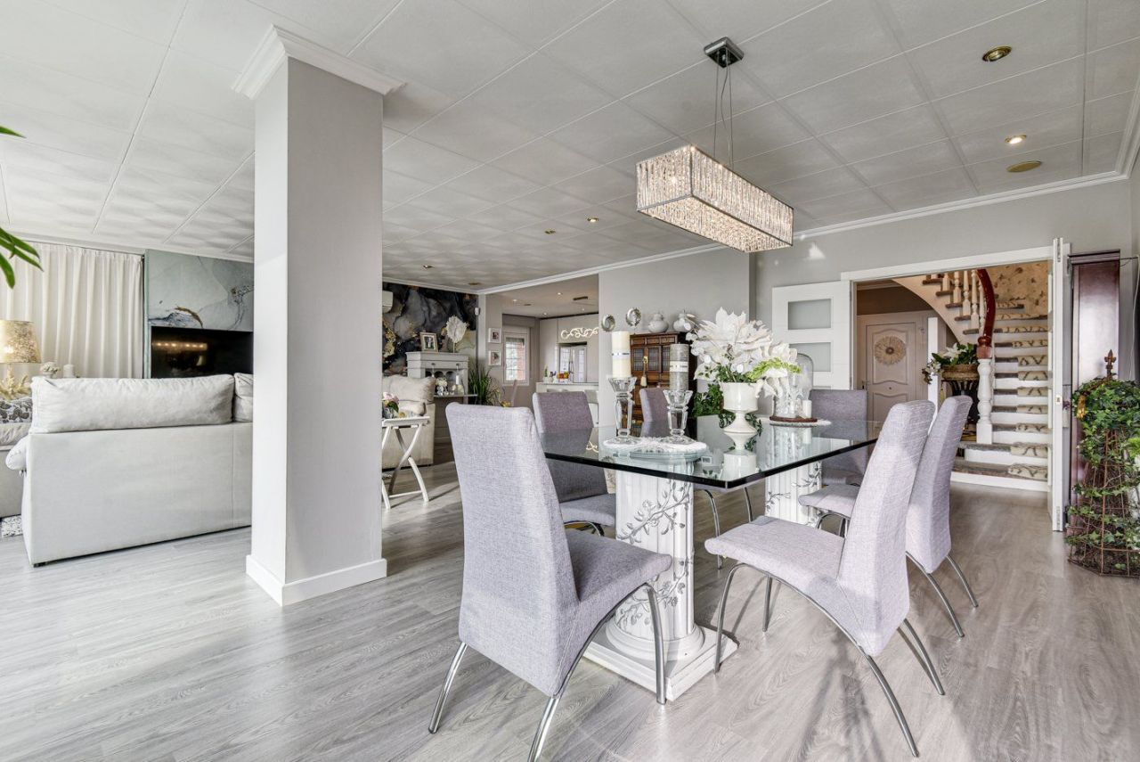 Casa en la Costa del Maresme, España, 295 m² - imagen 6