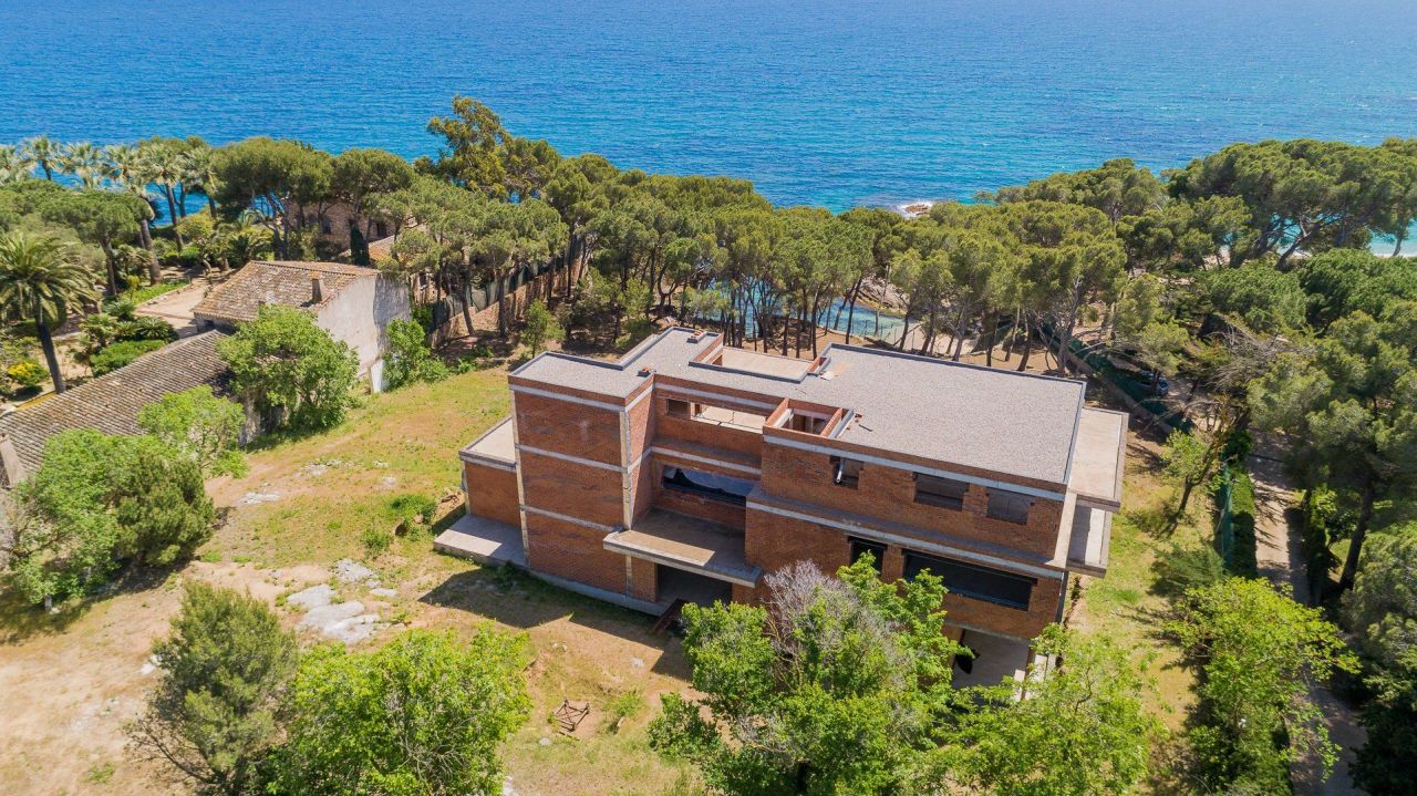 Terreno en la Costa Brava, España - imagen 7