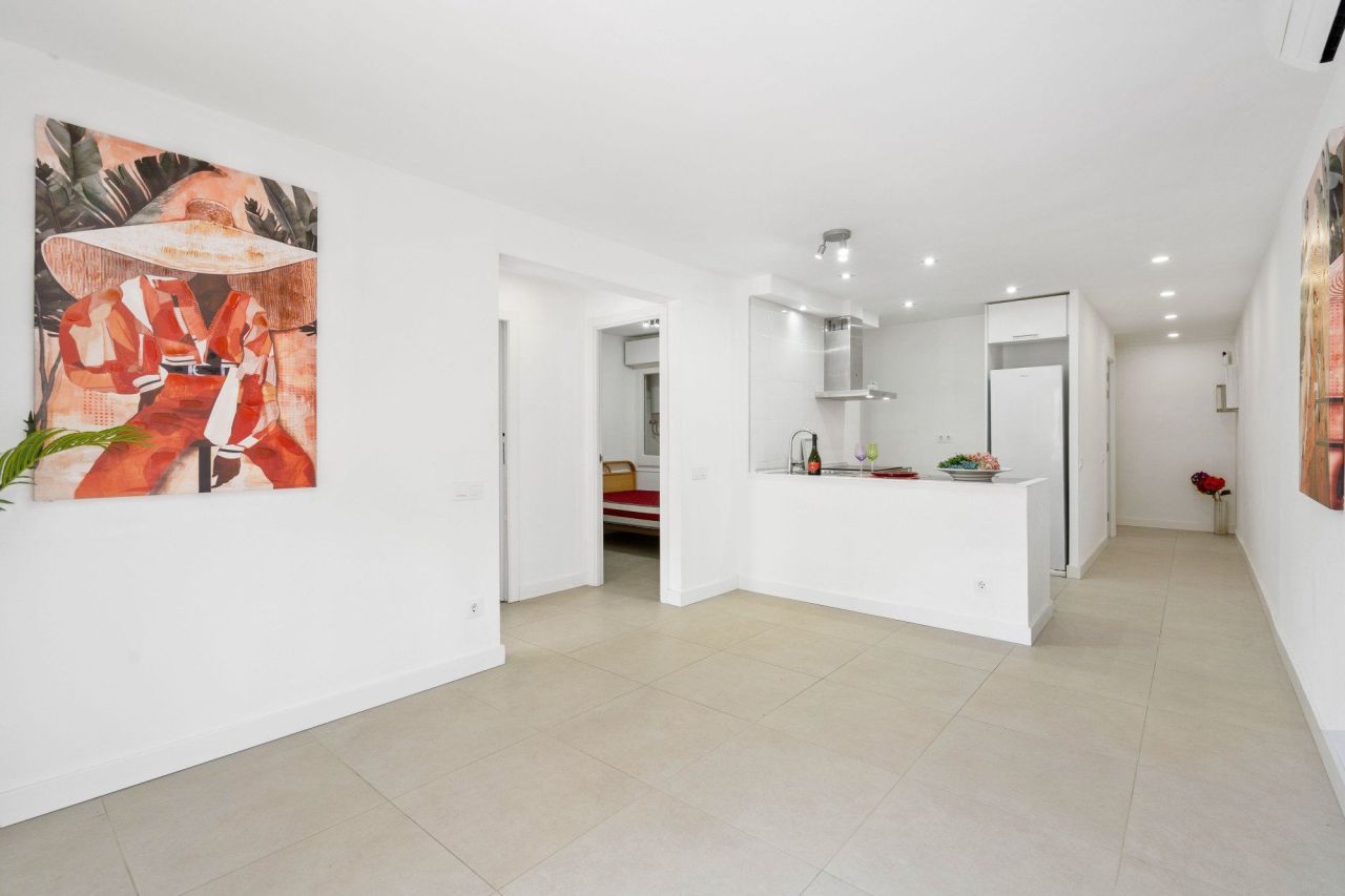 Flat in Costa del Garraf, Spain, 69 m² - picture 7