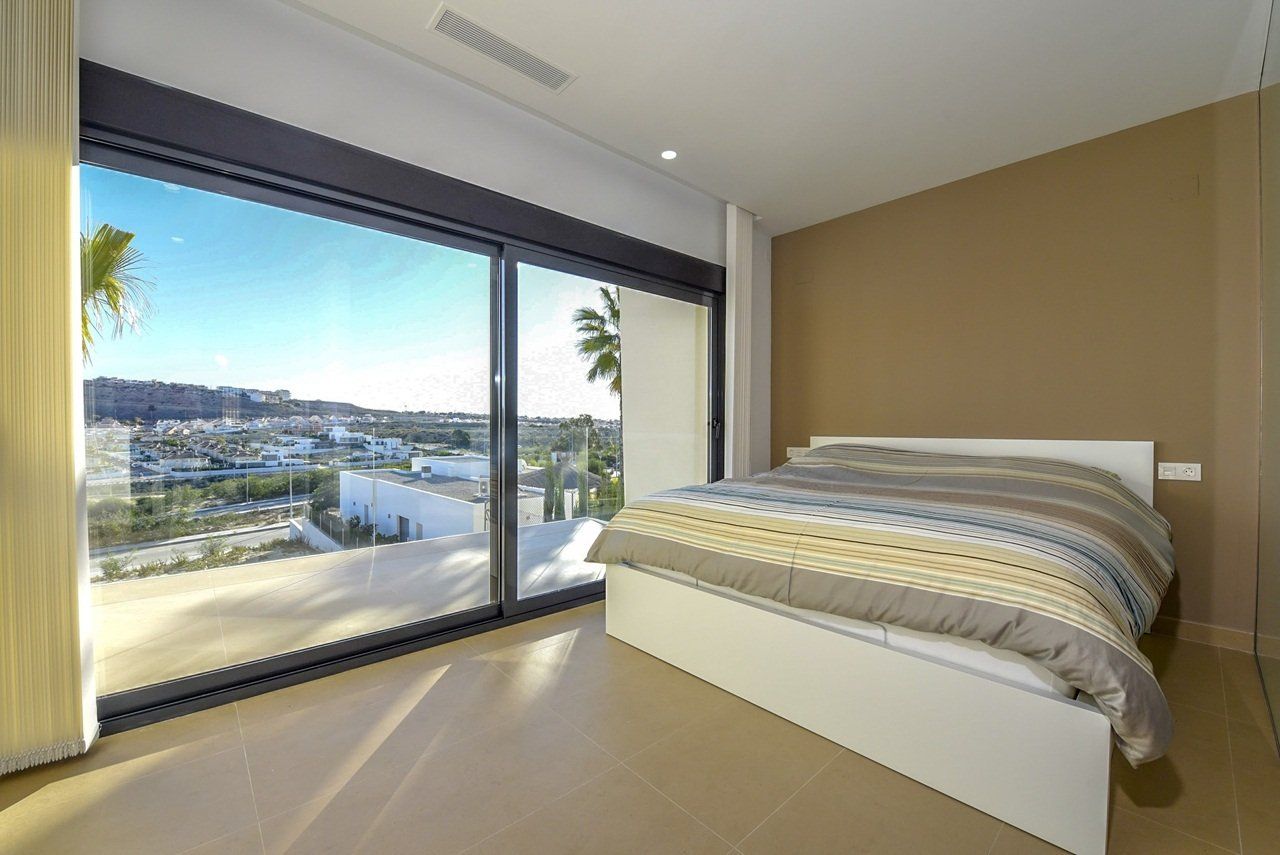 Casa en la Costa Blanca, España, 257 m² - imagen 7