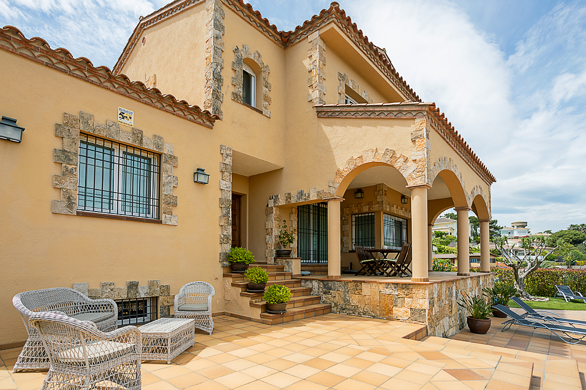 Haus in Costa Brava, Spanien, 332 m² - Foto 7