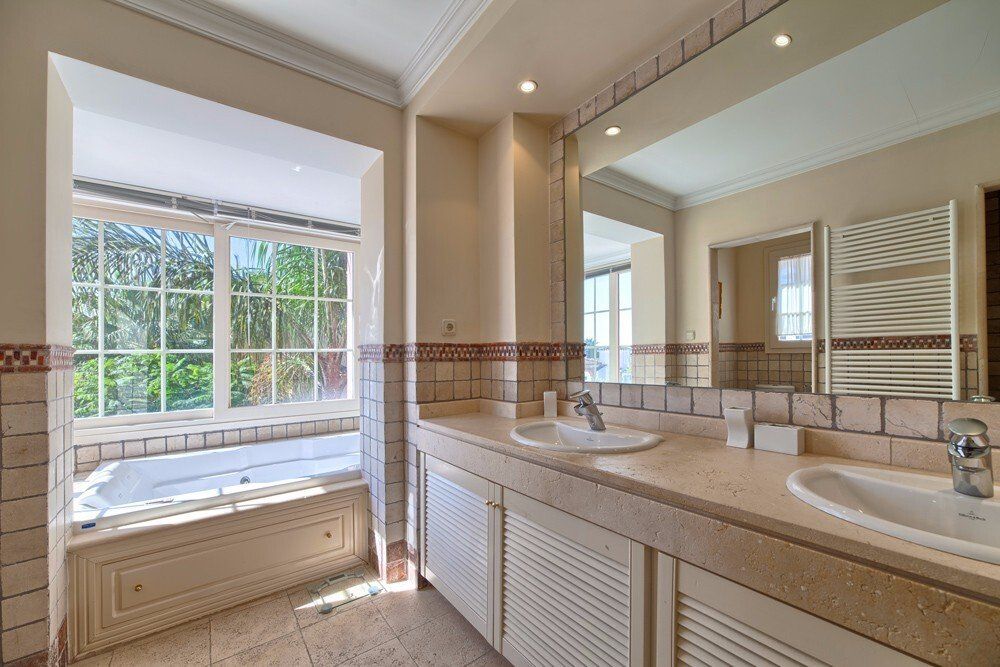 House on Costa del Sol, Spain, 346 m² - picture 8