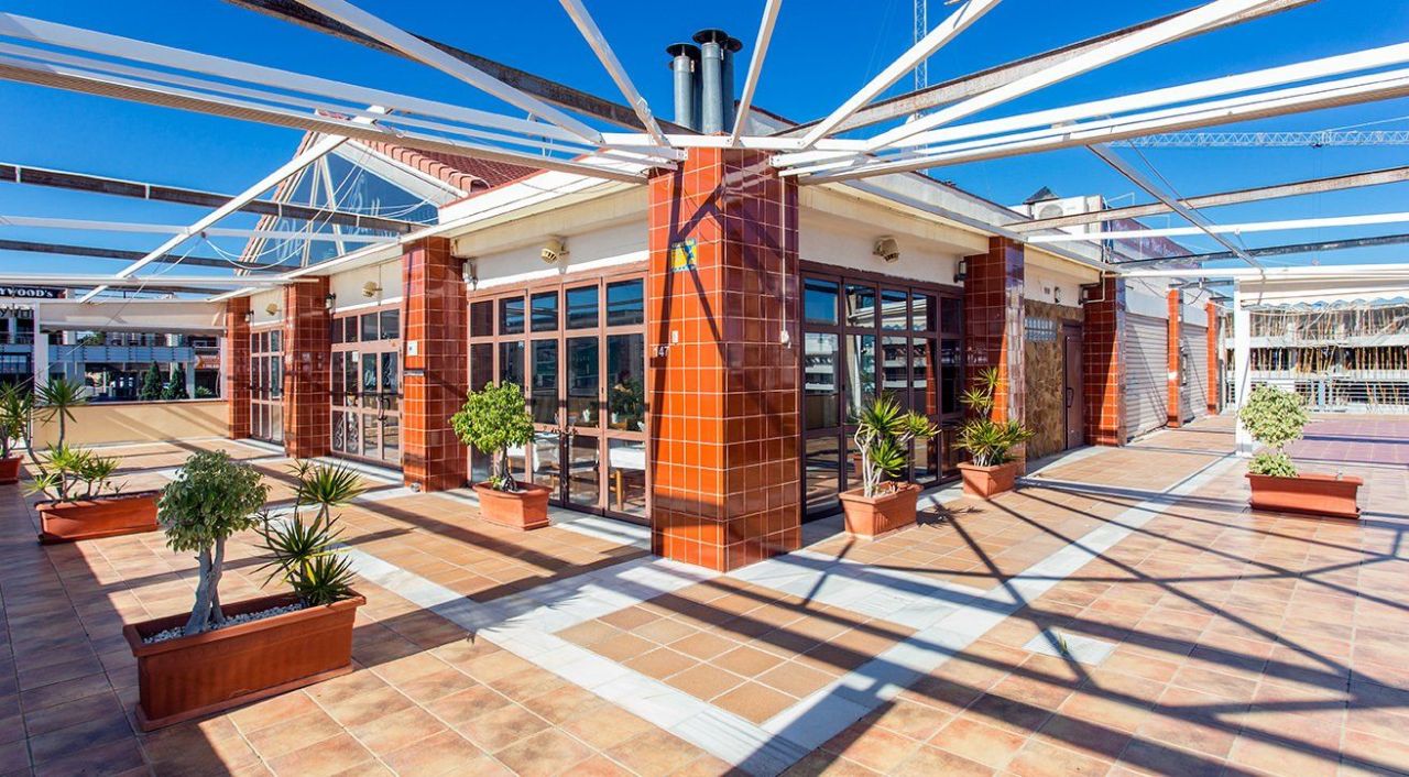 Proprietà commerciale sulla Costa Blanca, Spagna, 240 m² - foto 8