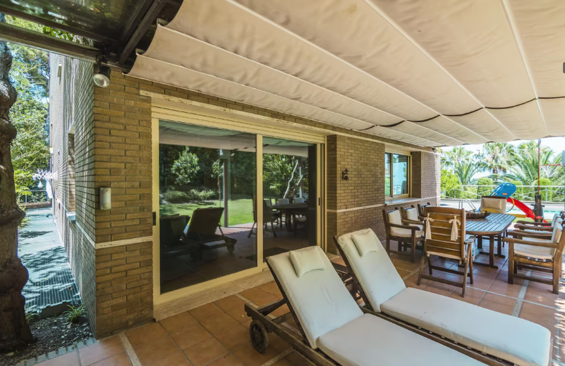 Casa en Barcelona, España, 686 m² - imagen 8