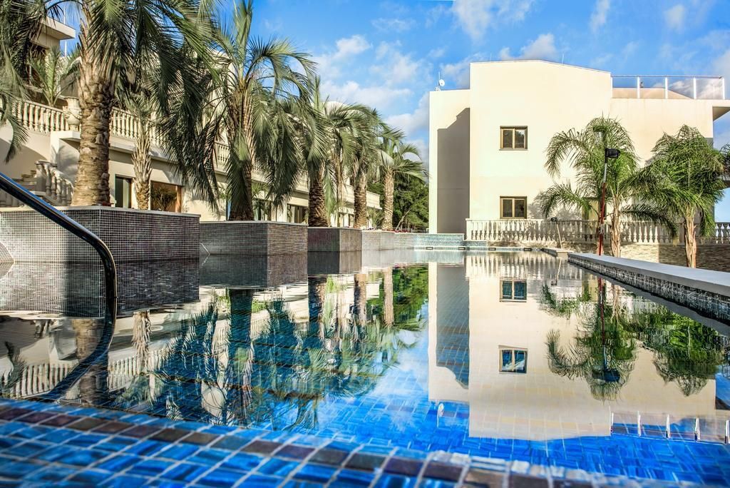 Commercial property on Costa Brava, Spain - picture 8