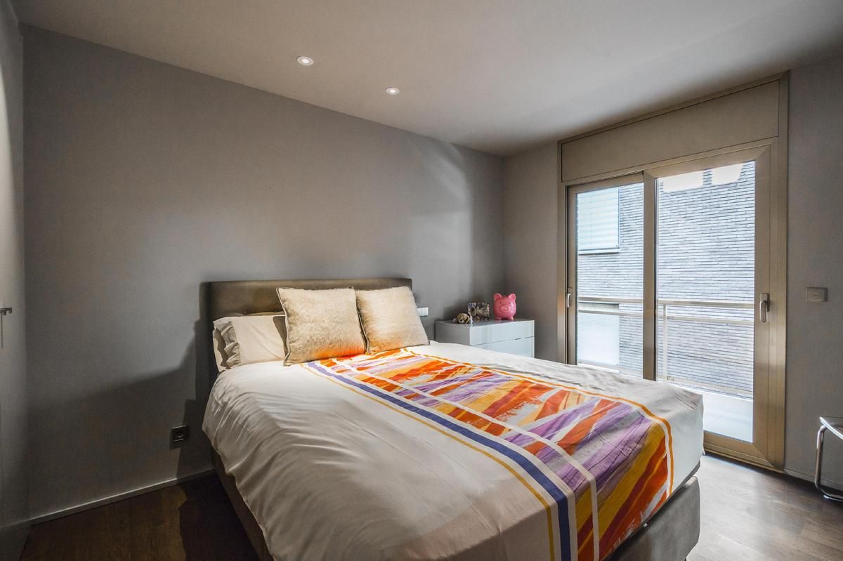 Piso en Barcelona, España, 273 m² - imagen 9