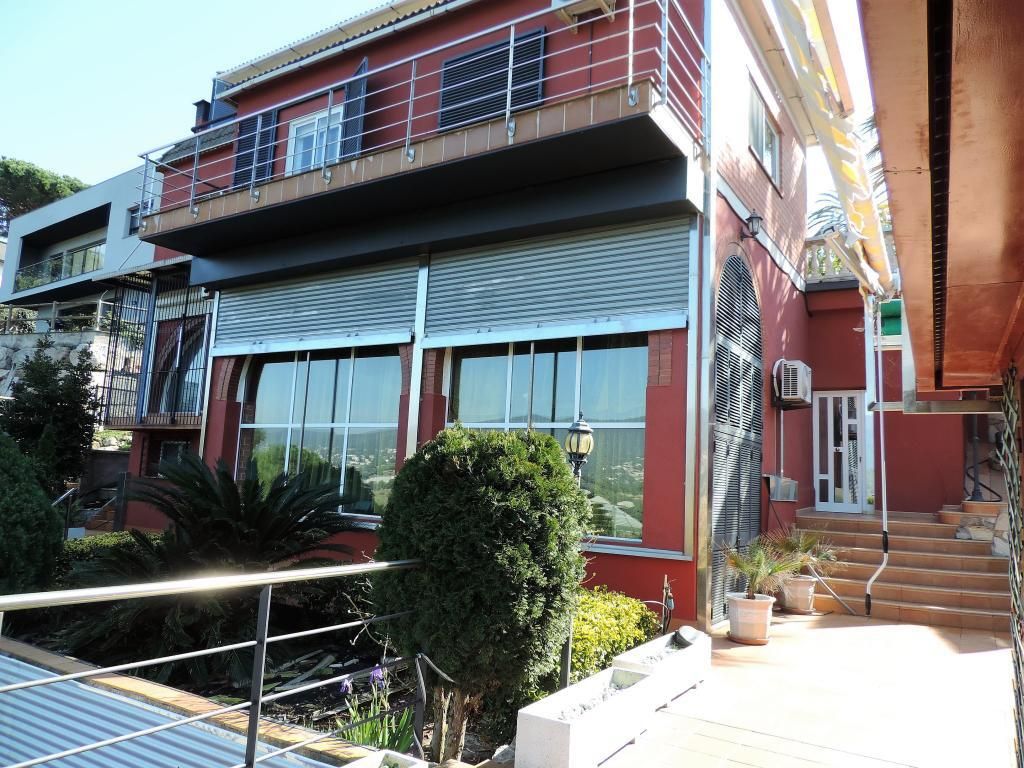 Haus in Barcelona, Spanien, 313 m² - Foto 9