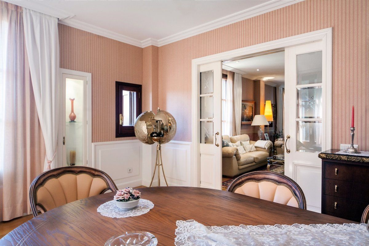 Casa en la Costa del Maresme, España, 1 648 m² - imagen 9