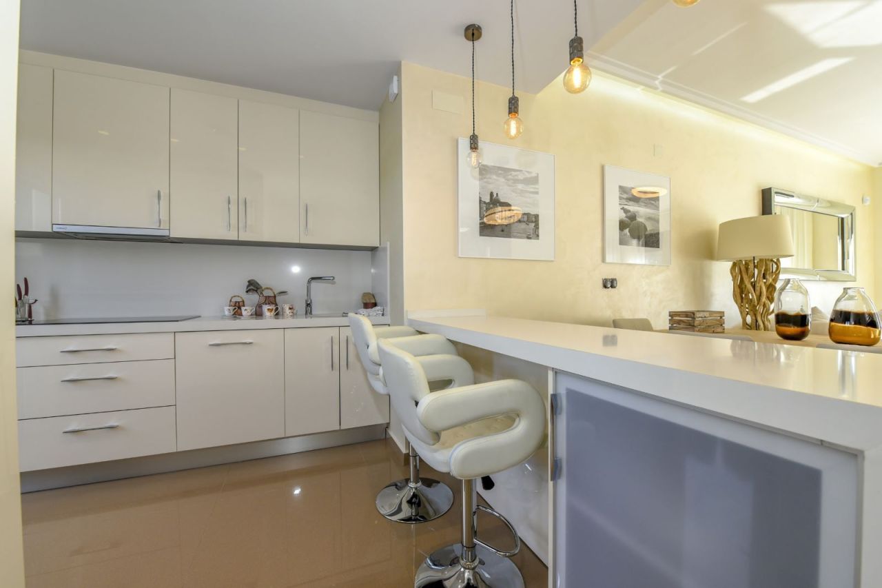 Casa en la Costa Blanca, España, 197 m² - imagen 9