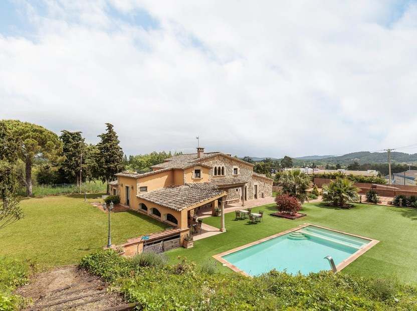House on Costa Brava, Spain, 596 m² - picture 9