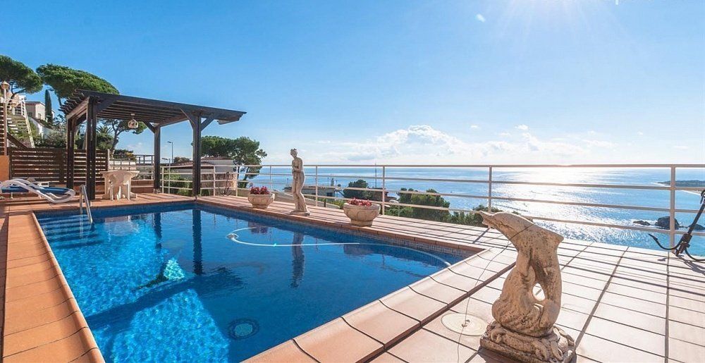 Casa en la Costa Brava, España, 150 m² - imagen 9