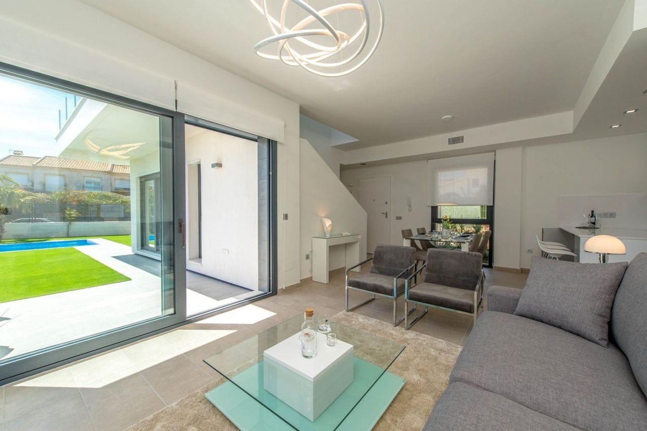 Casa en la Costa Cálida, España, 134 m² - imagen 9