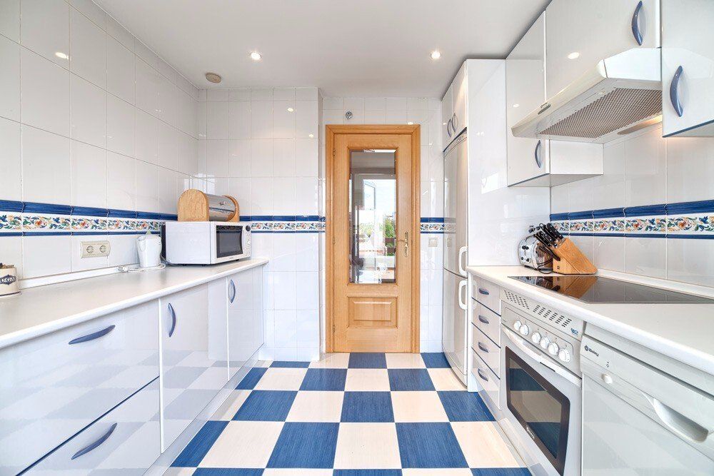 Flat on Costa del Sol, Spain, 93 m² - picture 10