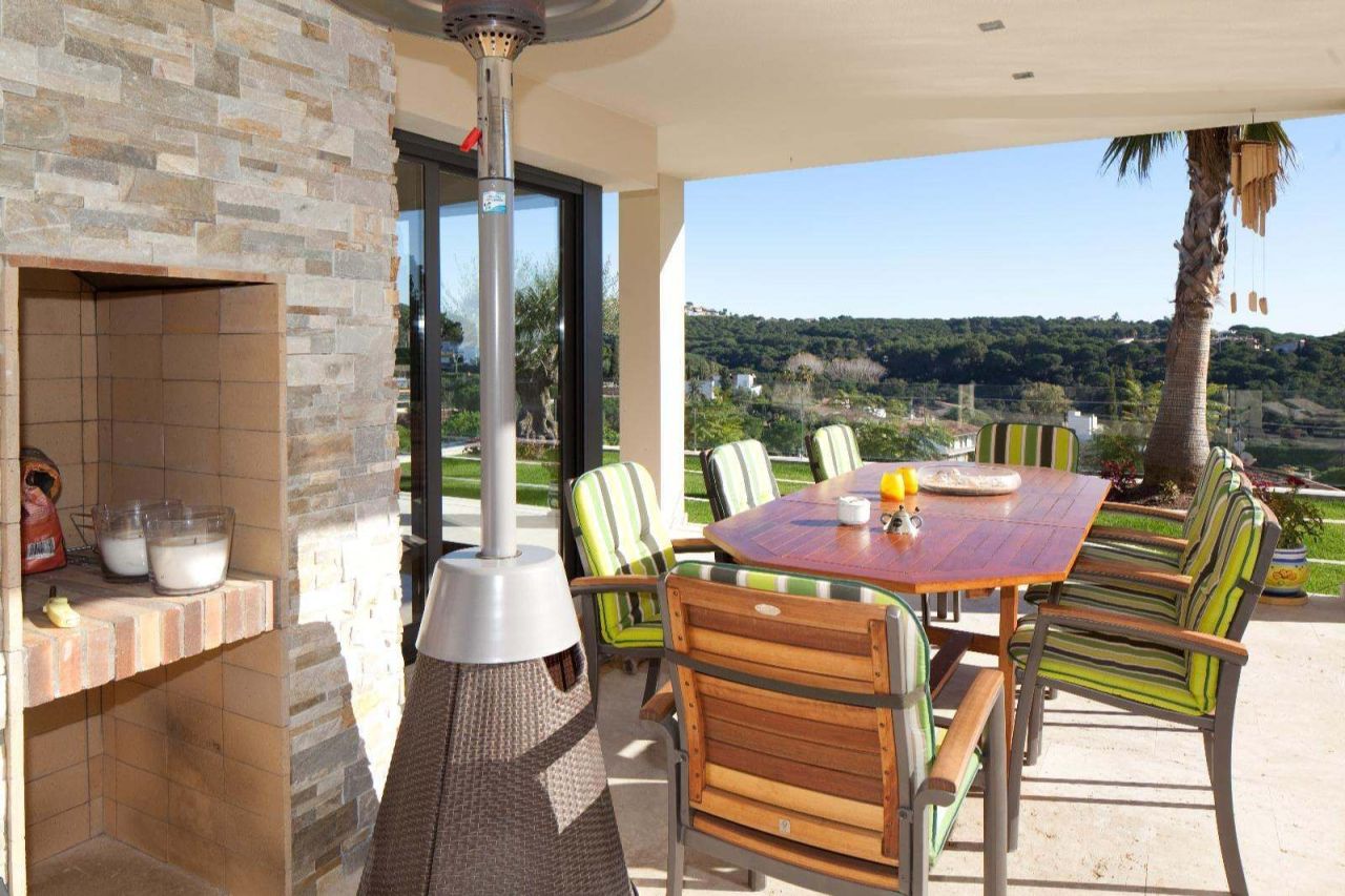 Casa en la Costa Brava, España, 300 m² - imagen 10