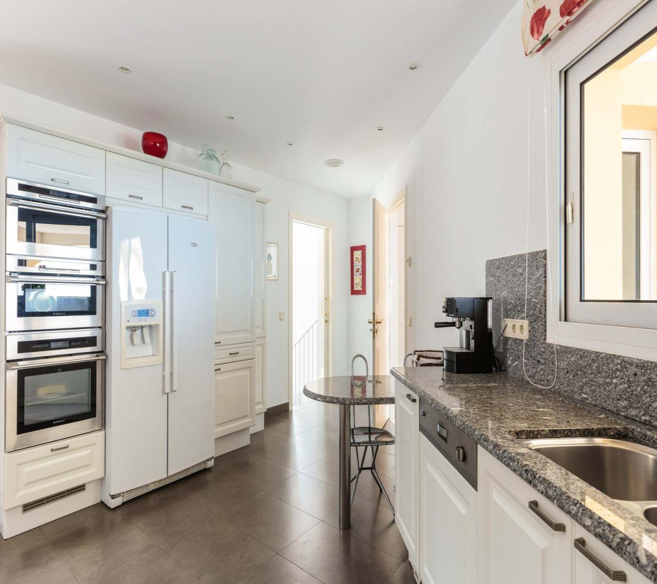 Maison sur la Costa Brava, Espagne, 717 m² - image 10