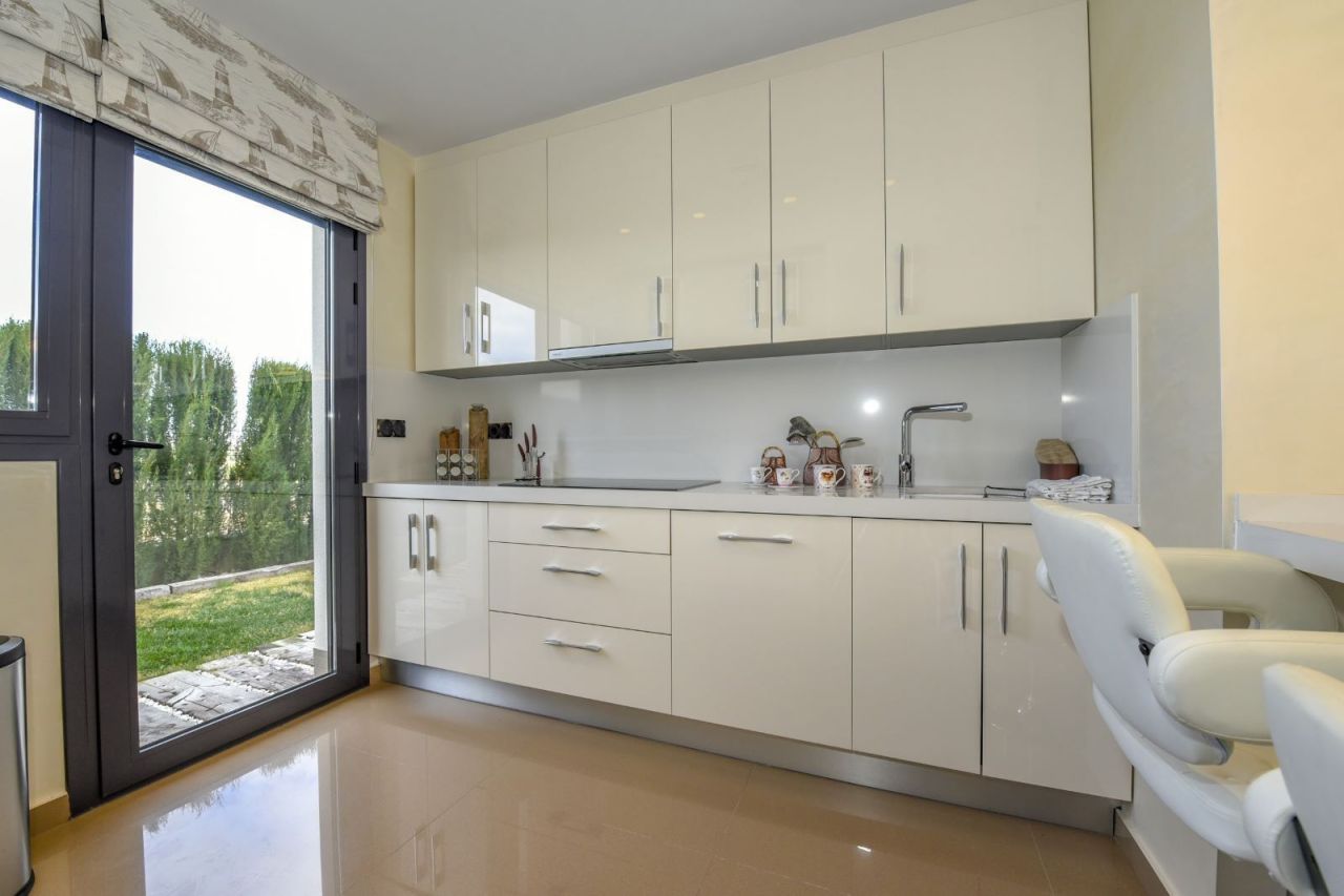 Casa en la Costa Blanca, España, 197 m² - imagen 10