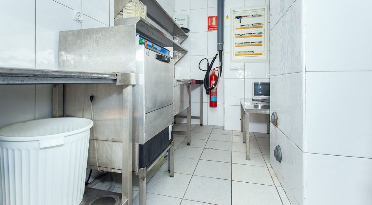 Proprietà commerciale sulla Costa Blanca, Spagna, 240 m² - foto 10