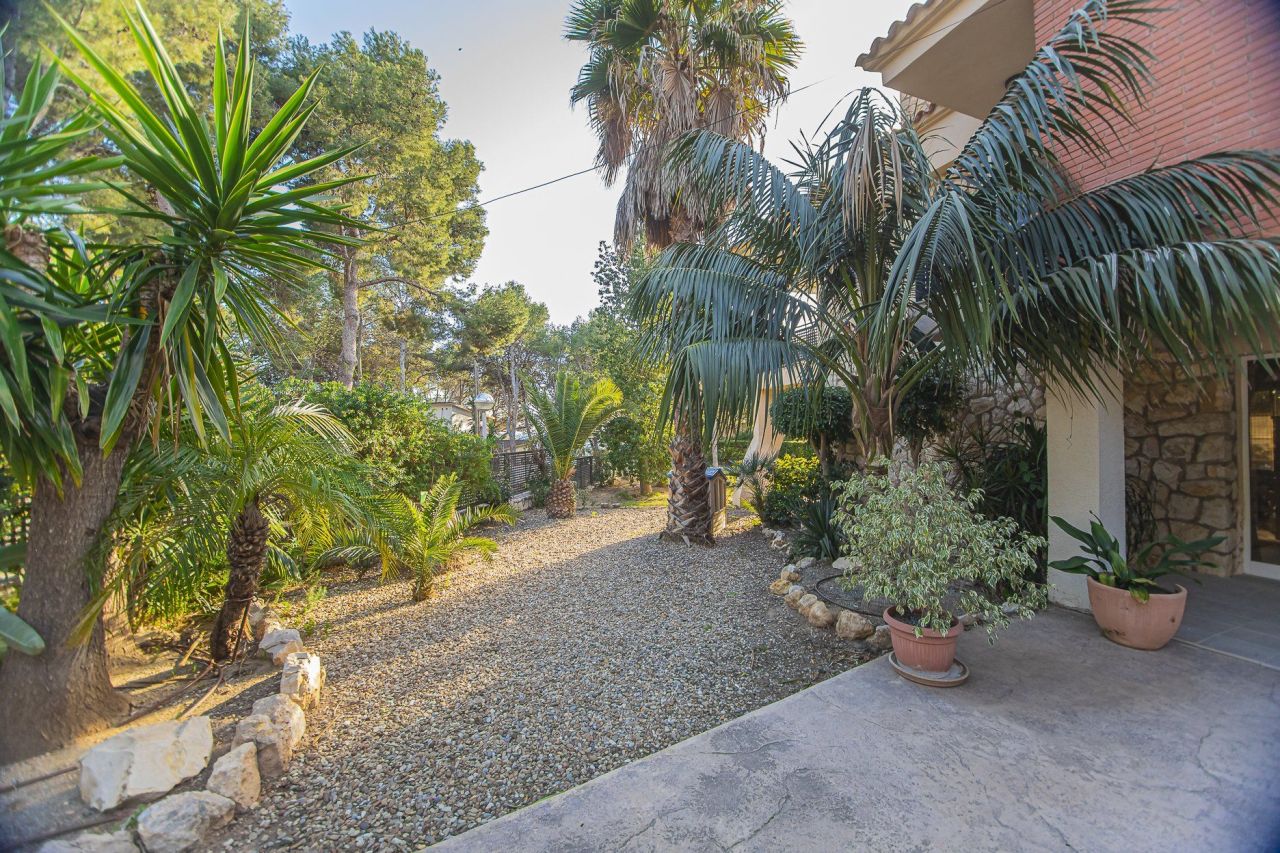 Maison sur la Costa Dorada, Espagne, 340 m² - image 10