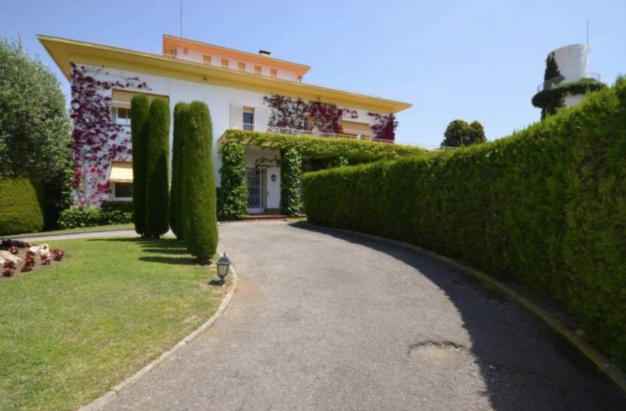 Casa en la Costa del Maresme, España, 1 332 m² - imagen 10