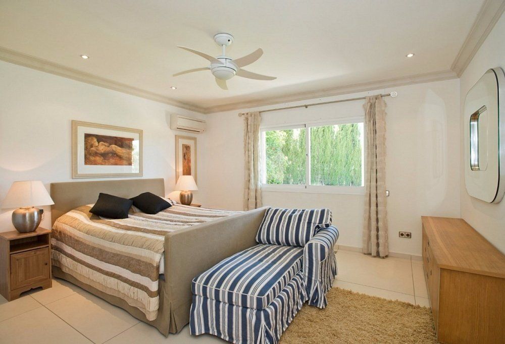 Maison sur la Costa del Sol, Espagne, 560 m² - image 10