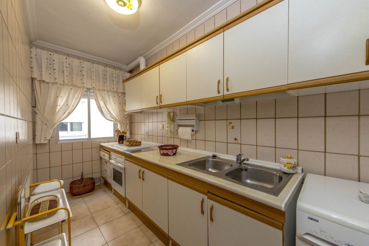 Flat on Costa Blanca, Spain, 67 m² - picture 11