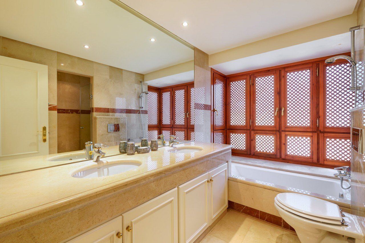 Piso Ispaniya, España, 156 m² - imagen 11