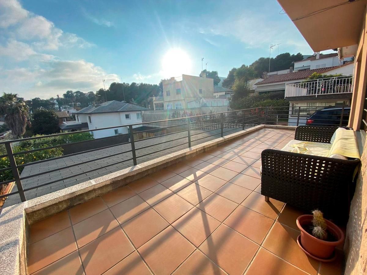 House in Costa del Garraf, Spain, 90 m² - picture 11