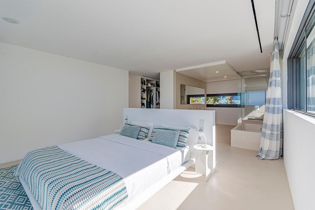 Maison à la Costa del Garraf, Espagne, 740 m² - image 11