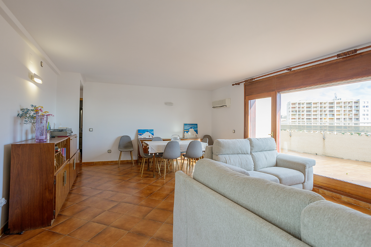 Flat on Costa Brava, Spain, 119 m² - picture 11