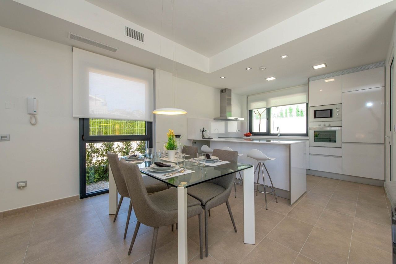 Casa en la Costa Cálida, España, 134 m² - imagen 11