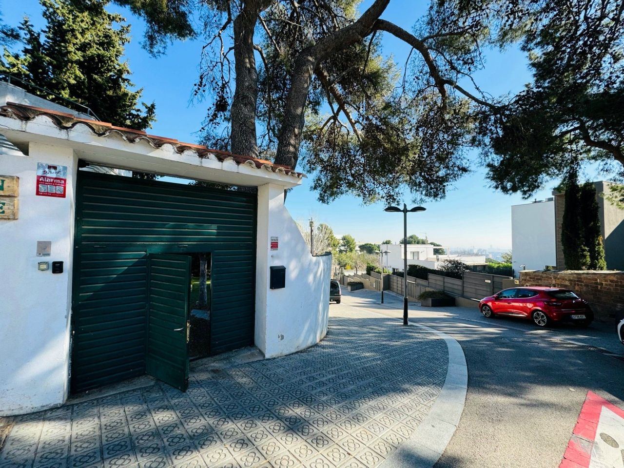 House in Barcelona, Spain, 214 m² - picture 11