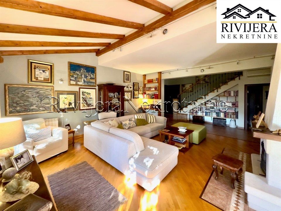 Villa in Orahovac, Montenegro, 300 m² - picture 16