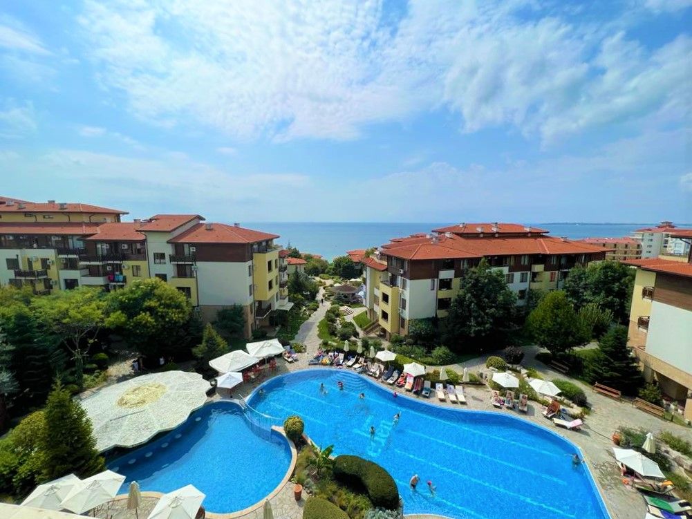 Piso en Sveti Vlas, Bulgaria, 53 m² - imagen 1