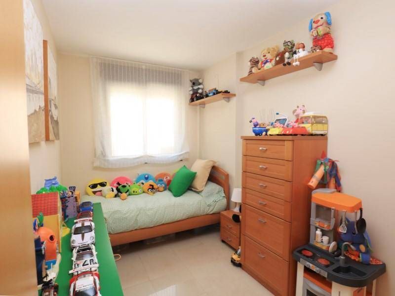 Casa adosada en la Costa del Maresme, España, 256 m² - imagen 12