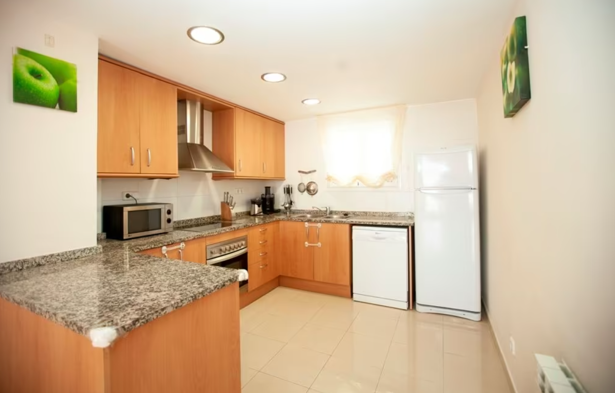 Casa adosada en la Costa Brava, España, 230 m² - imagen 12